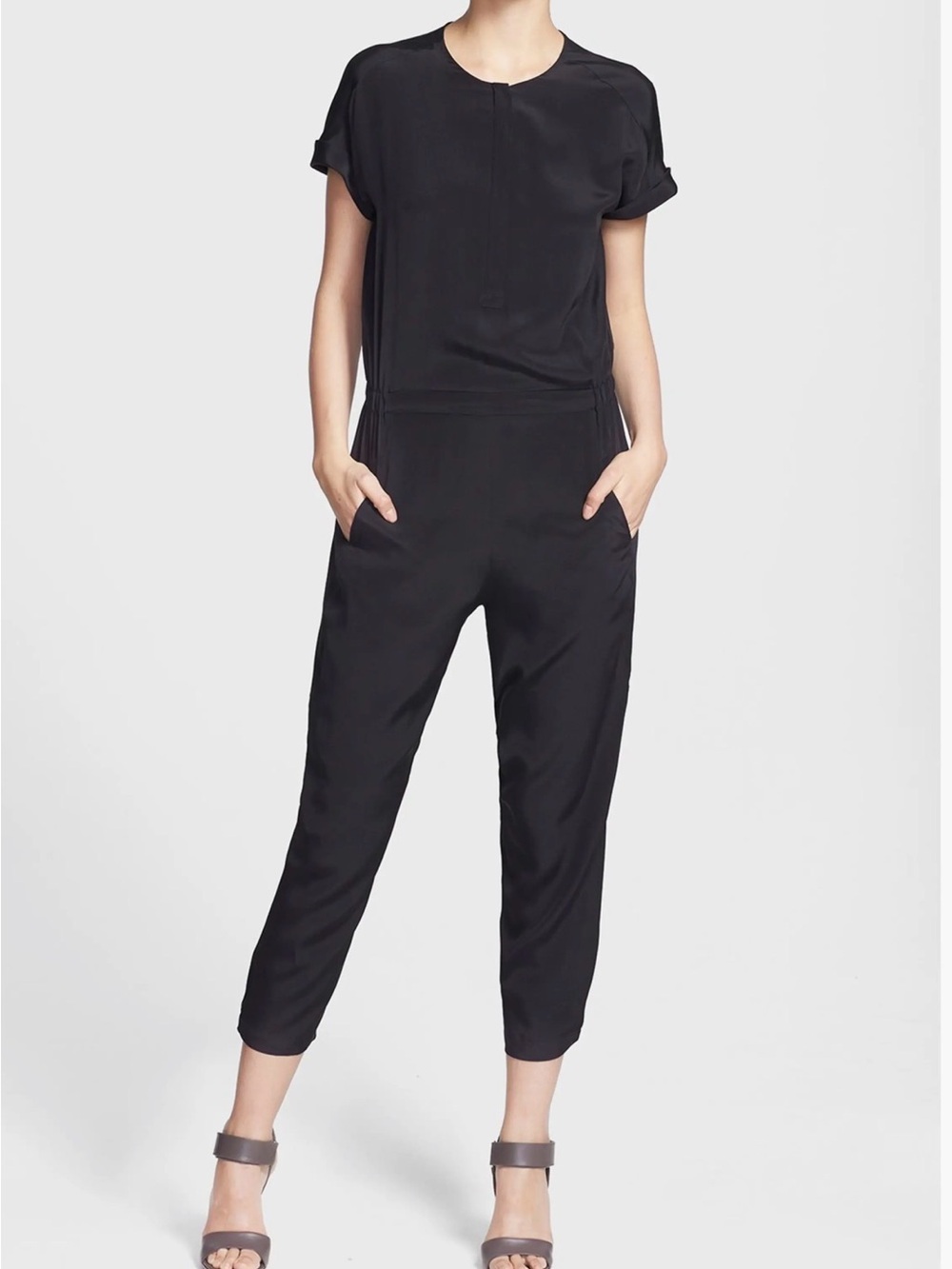 Vince Black Short-Sleeve Cropped Jumpsuit olive khaki sz4